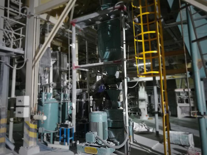 Línea de producción de modificación de carbonato de calcio pesado de una fábrica de minerales en Tailandia